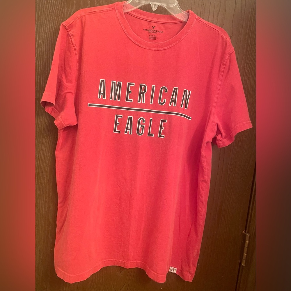 American Eagle Outfitters Coral Mens XL Spellout Logo Short Sleeve Tee Adult